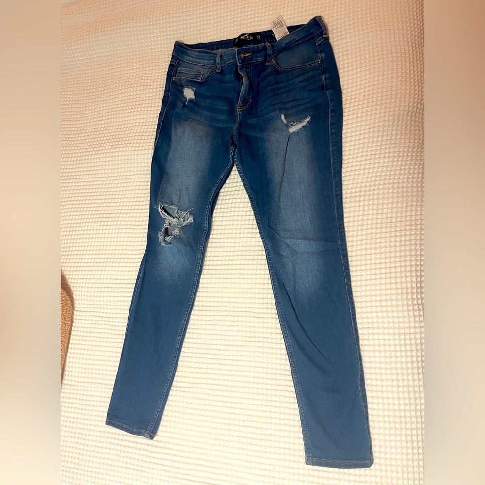 Like New Hollister Ripped Super Skinny Jean - 15R - Classic Stretch